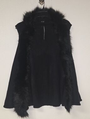 Surell Black Faux Fur-Trim Cape Wrap Vest